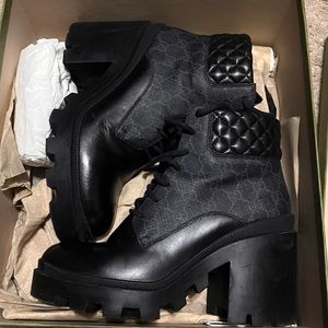 GUCCIE BOOTIES- BARELY WORN